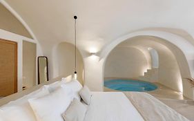 Utopia Villas Santorini